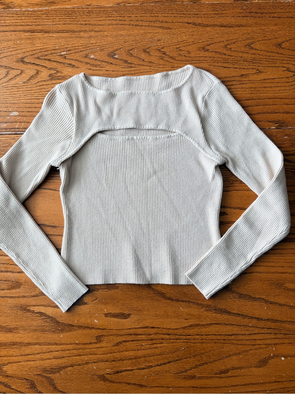 Ribbed Long Sleeve Cropped sweater in light beige